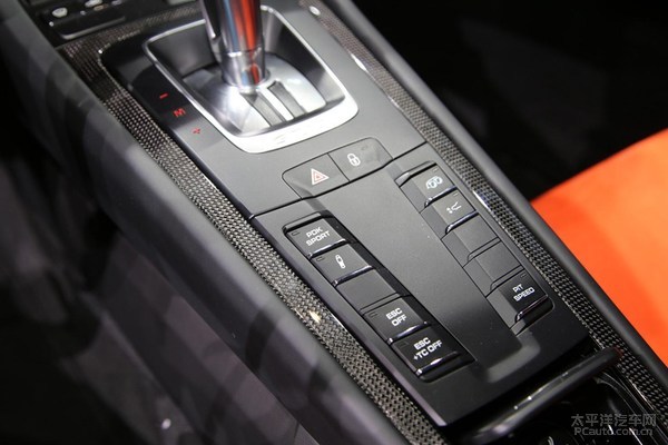全新保时捷911 GT3 RS