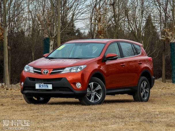 一汽丰田2015款RAV4