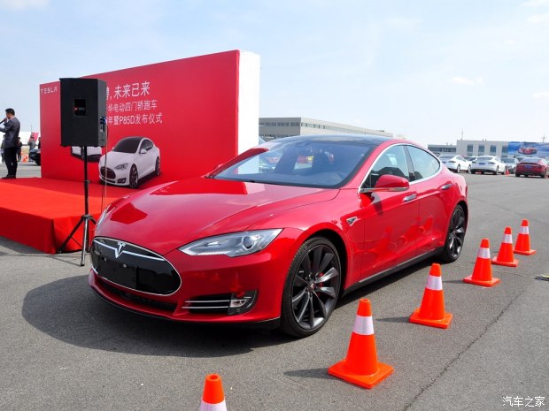 特斯拉MODEL S P85D