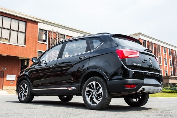 宝骏首款SUV 560