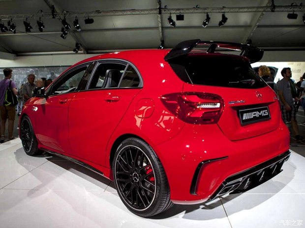 奔驰-AMG 奔驰A级AMG 2016款 A 45 AMG