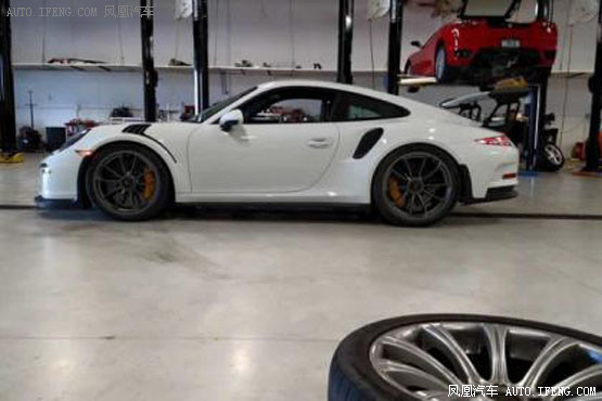保时捷911 GT3 RS