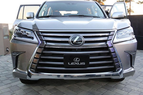 新款雷克萨斯LX