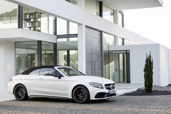 新款AMG C63敞篷版