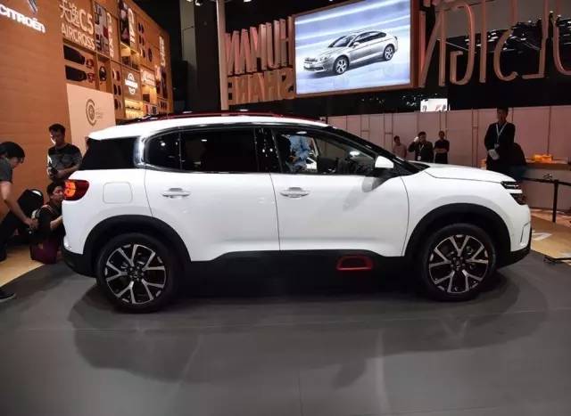 天逸C5 AIRCROSS