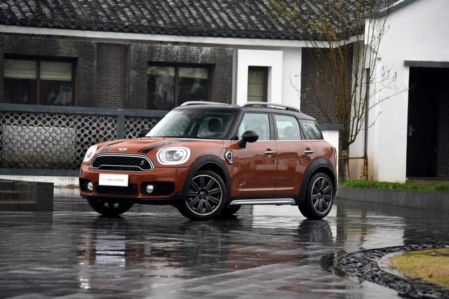 MINI COUNTRYMAN非常假日版上市 售价33.2万