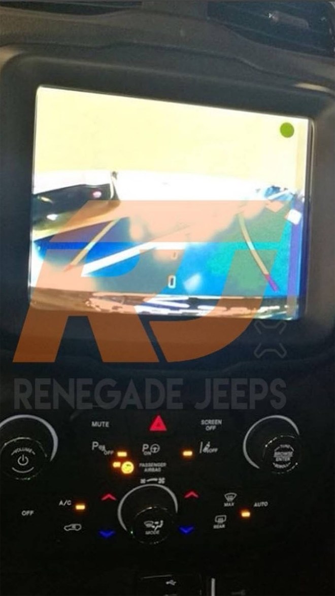 新款Jeep自由侠谍照