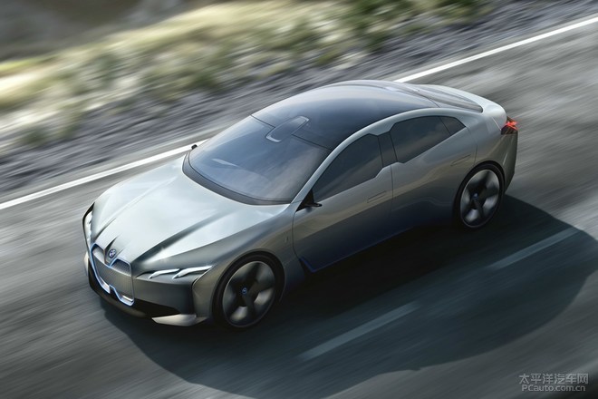 宝马纯电动概念车2021年投产 续航600km