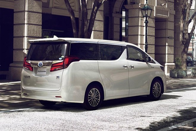 新款埃尔法/Vellfire
