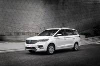 宝骏360实车官图曝光 多功能6座家用MPV