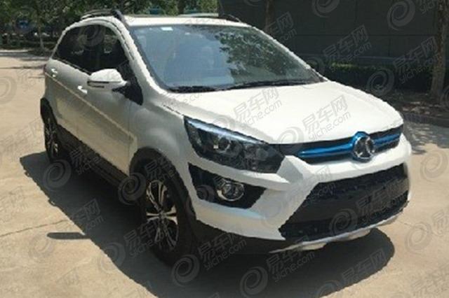 北汽新能源EX360