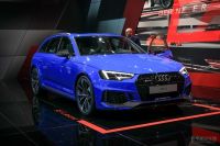 全新奥迪RS4 Avant预售91万元 性能猛兽
