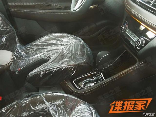 搭1.6L/1.0T动力 安逸动DT谍照曝光