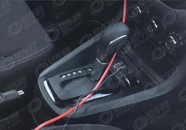 曝疑似福特新款Figo国内谍照 定位小型车