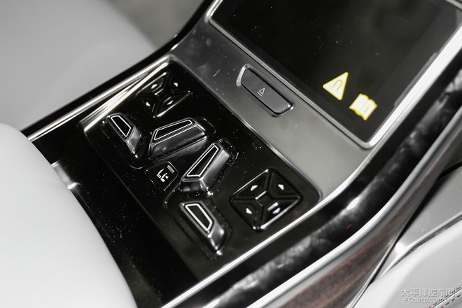 新一代奥迪A8L或4月8日上市 科技旗舰