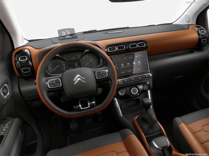 图为欧洲版在售C3 Aircross
