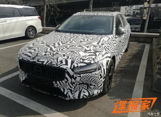 曝新一代沃尔沃V60国内谍照 轴距加长