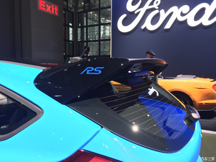 2018纽约车展：福克斯RS限量版发布