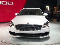 2018紐約車(chē)展：起亞全新K900正式亮相