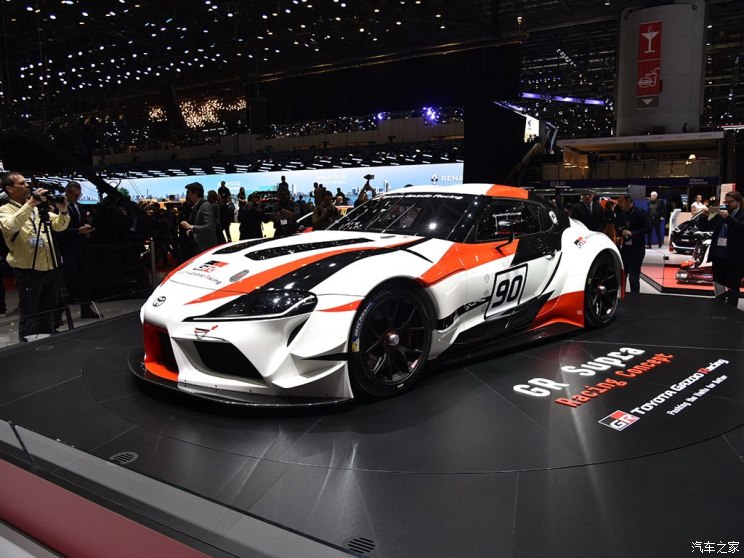 丰田 Supra 2018款 Racing Concept