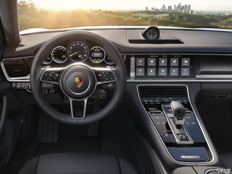 保时捷 Panamera新能源 2018款 Panamera 4 E-Hybrid