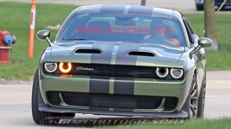 新款道奇挑战者SRT Hellcat