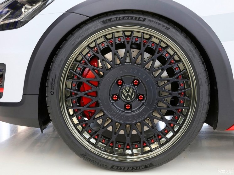 大众 高尔夫 2018款 Variant TGI GMotion Concept