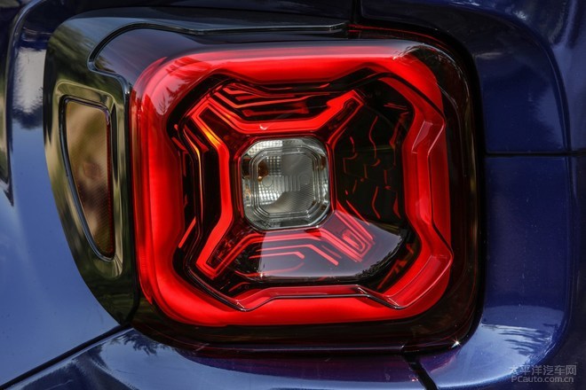 新款Jeep自由侠
