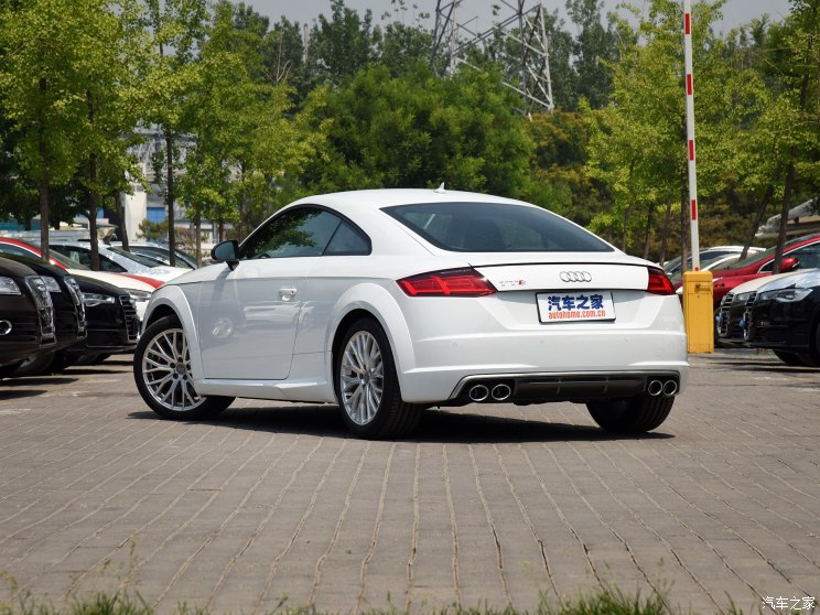 奥迪 奥迪TTS 2017款 TTS Coupe 2.0TFSI quattro