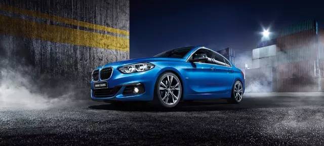 全新BMW 1系运动轿车