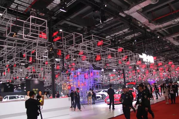 第十七届上海国际汽车工业展览会