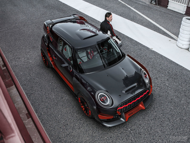 新MINI JCW GP预告图