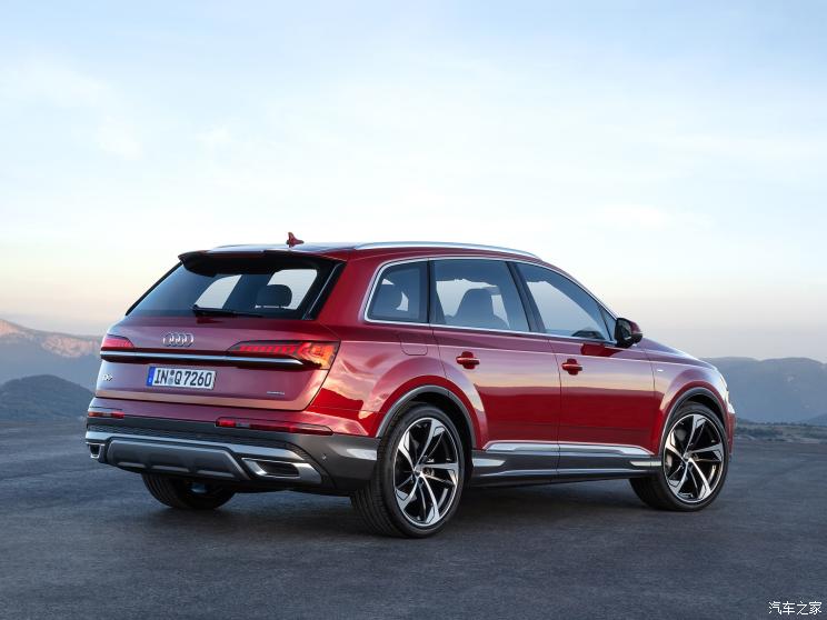 奥迪Q7 