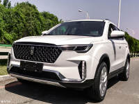 奔腾T33或8月上市 轴距2600mm的小型SUV