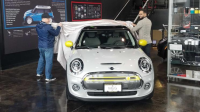 MINI COOPER SE在美交付