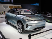 零跑C-more定位中型SUV 将2021年三季度量产