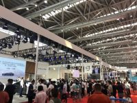 南通廣電國慶車展開幕，首日觀展人數近三萬！
