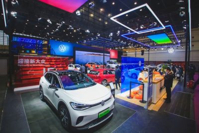 2021鄭州國際車展開幕首日，豪車新車齊亮相！