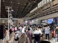 端午假期第一天，海南國(guó)際汽車展覽會(huì)人氣火爆