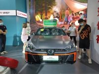 2022第五届洛阳国际新能源汽车展览会今日盛大开幕！