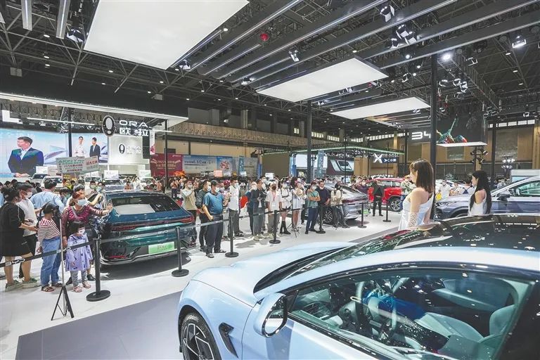 海报集团金秋车展