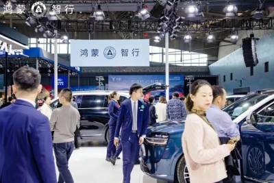2025新疆十一国际车展 | 60款新车车展发布，新能源阵容超吸睛