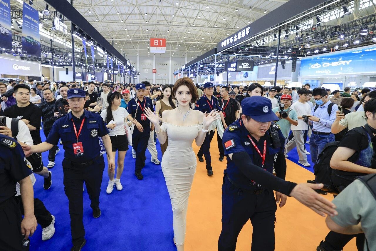 尚格南宁车展