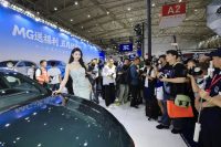 中秋去哪玩？荆州必打卡的新地标，荆州国际车展能逛一整天！