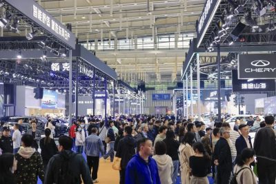 南昌国庆又又又出圈了！烟花还没放，国庆南昌国际车展先卷起来了！