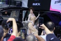 逛不够，来国庆柳州国际车展怎么样都逛不够